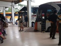 Arus Balik Terminal Masih Ramai