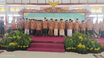 Bupati Batang Harapkan Santri Kuasai Teknologi