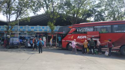 Penumpang Terminal Kembangjoyo Naik 70%