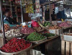 Harga Cabai Rawit Merah Naik Seratus Persen