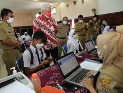 Ganjar: PPDB Berjalan Lancar