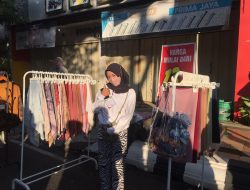 Ikuti Event Car Free Day di Kudus, Dagangan Novia Laku Dua Kali Lipat Dibanding Biasanya