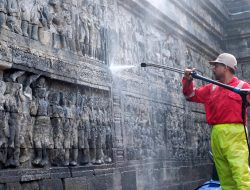 Kucurkan Rp 2,27 Triliun untuk Borobudur