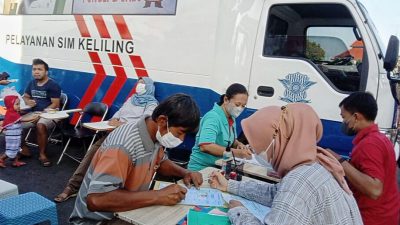 Kembali Hadir, Masyarakat Antusias Manfaatkan SIM Keliling