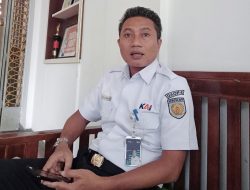 Usut Petugas yang Loloskan Penumpang belum Vaksin
