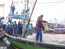 Tiga Tahun Vakum, Gelar Budaya Bahari Pesta Nyadran Nelayan Kabupaten Batang Kembali Digelar