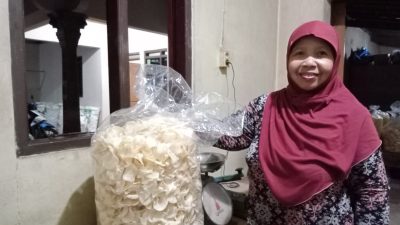 Kembangkan Makring dari Hasil Petani Lokal