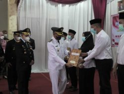 Serahkan Remisi 695 Napi, 2 Langsung Bebas