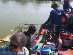 Sampah Plastik Cemari Sungai Juwana, Jampisawan Imbau Pemerintah Turun Tangan