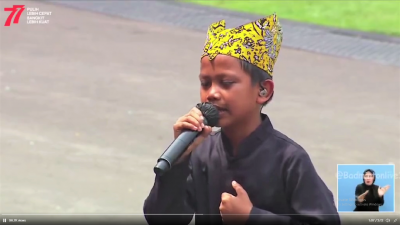 Nyanyikan Lagu Ojo Dibandingke di Perayaan HUT RI, Farel Prayoga Buat Prabowo Ikut Berjoget