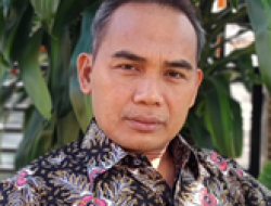 Mengembangkan Budaya Menulis melalui Kegiatan Pembelajaran Teks Laporan Percobaan