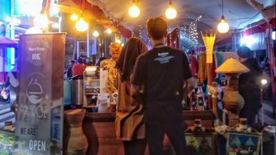 Pasar Rakyat Berlangsung Meriah