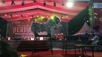 Pertunjukkan Barongsai Turut Memeriahkan HUT Kudus