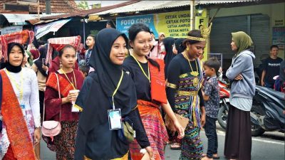 Delegasi PPM UMK Meriahkan Ampyang Maulid