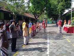SDN Karangmulyo Laksanakan Upacara dengan Bahasa Jawa Halus