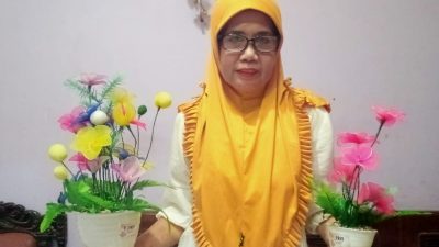 Kreasikan Kerajinan Berbahan Stocking