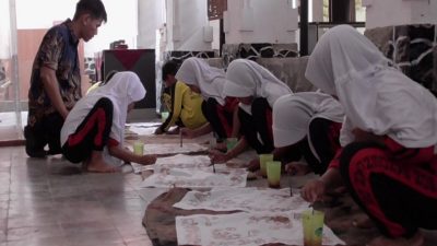 Pemkot Pekalongan Gelar Pelatihan Membatik pada 1.500 Pelajar