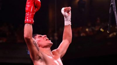 Martinez Kalahkan Ancajas dalam Tanding Ulang