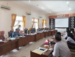 Audiensi dengan DPRD Pati, Tenaga Honorer Pertanyakan tak Masuk PPPK
