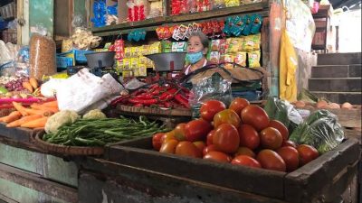 Cuaca Ekstrem Akibatkan Harga Tomat Naik