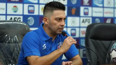 Roca Persembahkan Kemenangan untuk Aremania