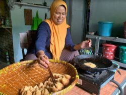 Uniknya Adrem, Kudapan Legit Khas Bantul
