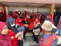 Dinsos Kota Semarang Bagikan 2000 Paket Sembako