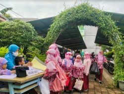 Investasi Sejak Dini, Tanamkan Kepedulian Lingkungan