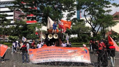 Serikat Buruh Jateng Minta Dirjen Pajak Dicopot