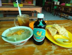 Nikmatnya Soto Pak Marto dengan Kecap Legendaris