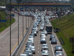 Satu Arah dari Gerbang Tol Kalikangkung Semarang bakal Diberlakukan saat Arus Balik Kedua