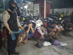 Tim URCM Polres Kudus Amankan 11 Remaja yang Asik Perang Sarung