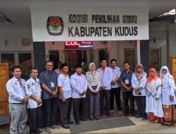 Serentak, PKS Jadi yang Pertama Mendaftarkan Bacaleg di Kudus