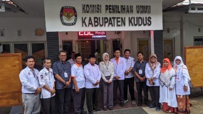 Serentak, PKS Jadi yang Pertama Mendaftarkan Bacaleg di Kudus