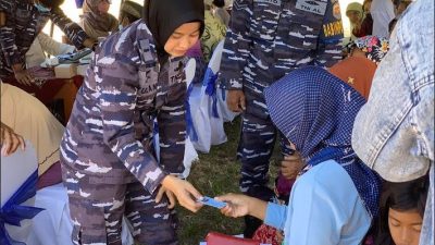 TNI saat melakukan pemeriksaan di Pantai Samas