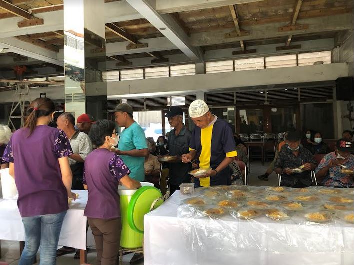 kantin kebajikan di Gedung Rasa Dharma Kota Semarang