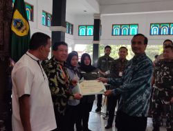 Peringati Hari Buruh, Disnaker Pemalang Beri Penghargaan 10 Perusahaan
