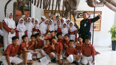 Berikan Pelayanan Lebih Baik pada Anak Didik