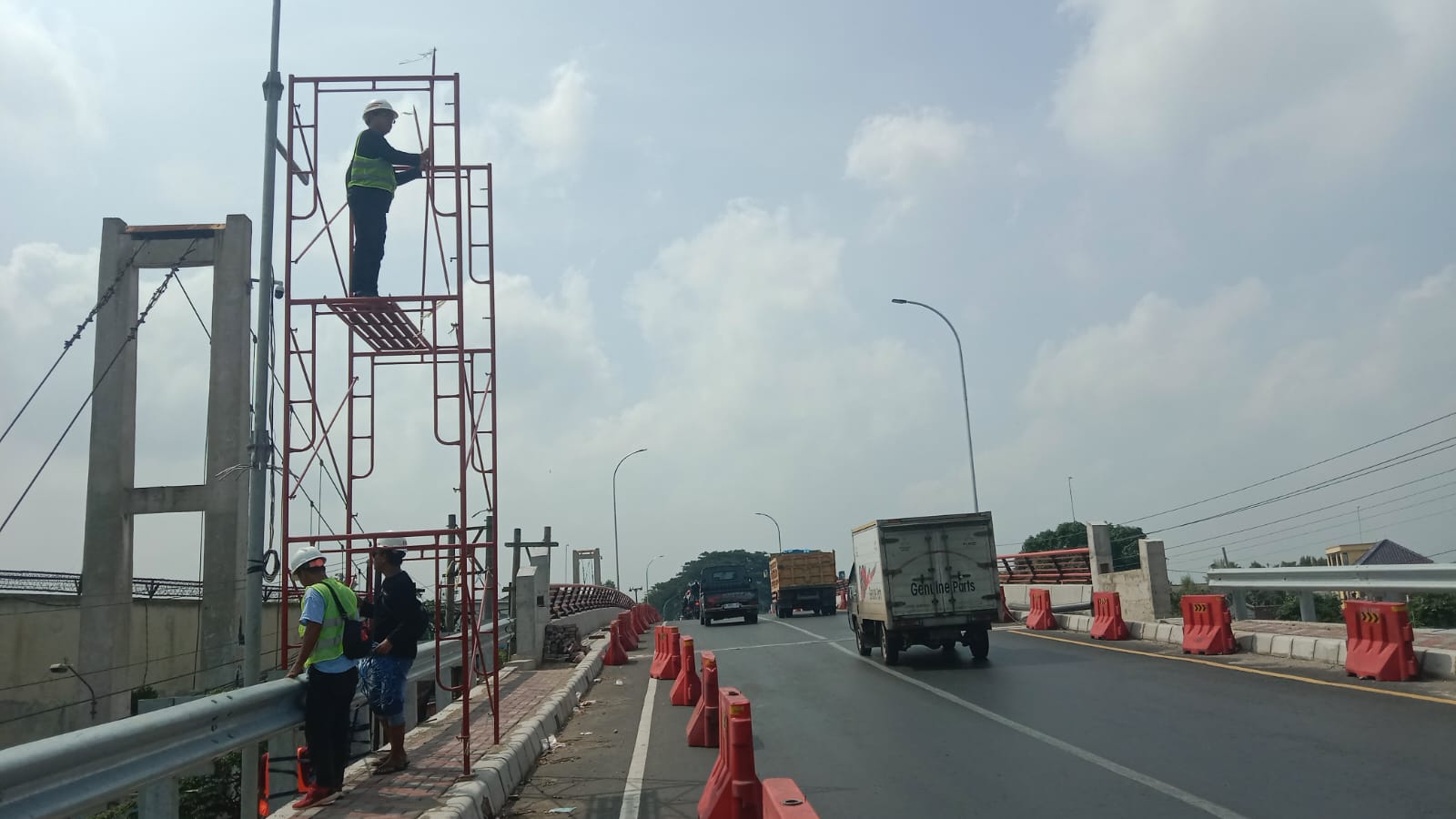 uji keamanan di Jembatan Juwana