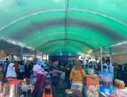 Bazar Jajanan Ramaikan HUT SMP 2 Kudus