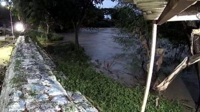 Sungai Babon setelah terjadi banjir di Perumahan Dinar Indah