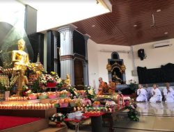 Perayaan Waisak di Vihara Tanah Putih Semarang Tekankan Perkokoh Moral