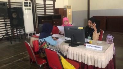 PPDB SMA Negeri 1 Semarang Banyak Alami Kendala pada KK