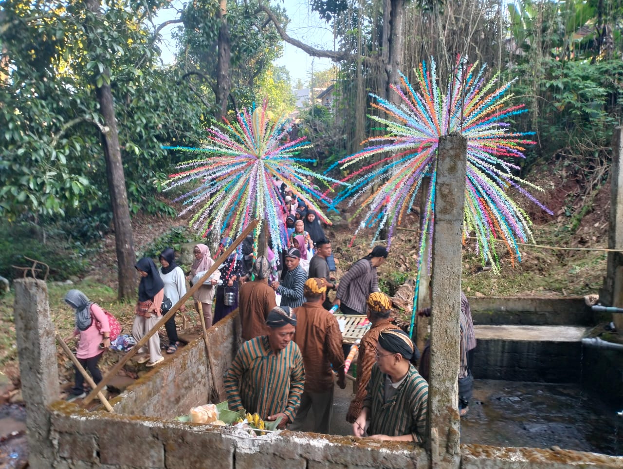 warga RW 2 Kelurahan Pudak Payung, Kecamatan Banyumanik