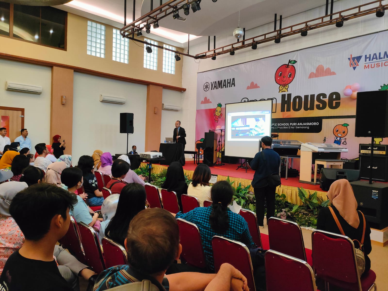 Edu-talks di Halmahera Music School