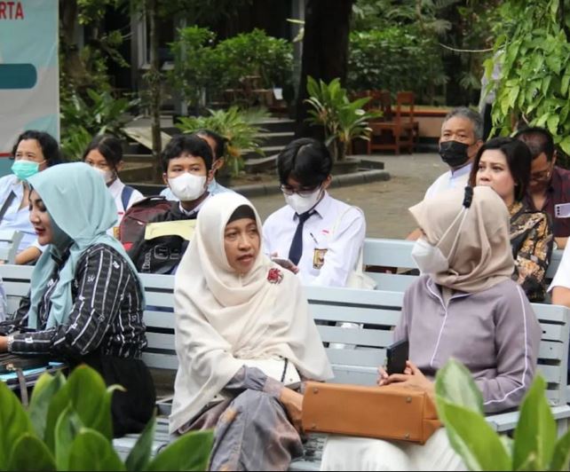 pendaftaran di salah satu SMA di Wilayah DIY
