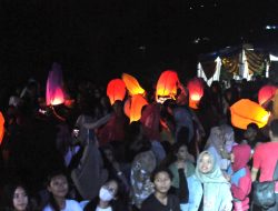 Kerlip Lampion Terangi Malam Jrahi Srawung Festival