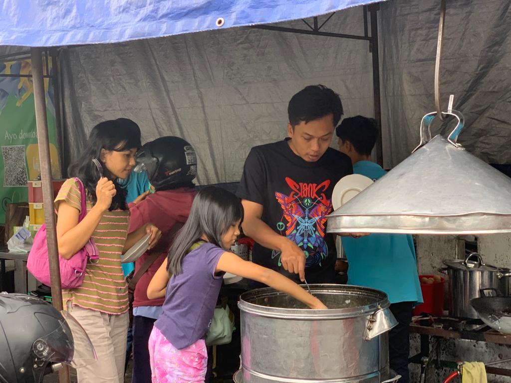 Siomay Telkom di Jalan Juandi, No 1, Kotabaru, Gondokusuman