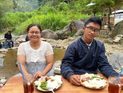 Menikmati Entog Goreng dengan Suasana Wisata Alam Kandayan