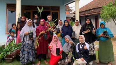 ibu rumah tangga Dusun Bangunadi Lor Desa Pododadi, Kecamatan Karanganyar, Kabupaten Pekalongan